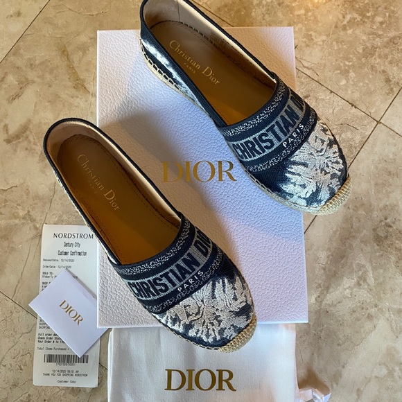 NEW Christian Dior Espadrilles Navy Cream 38.5 - Picture 2 of 8
